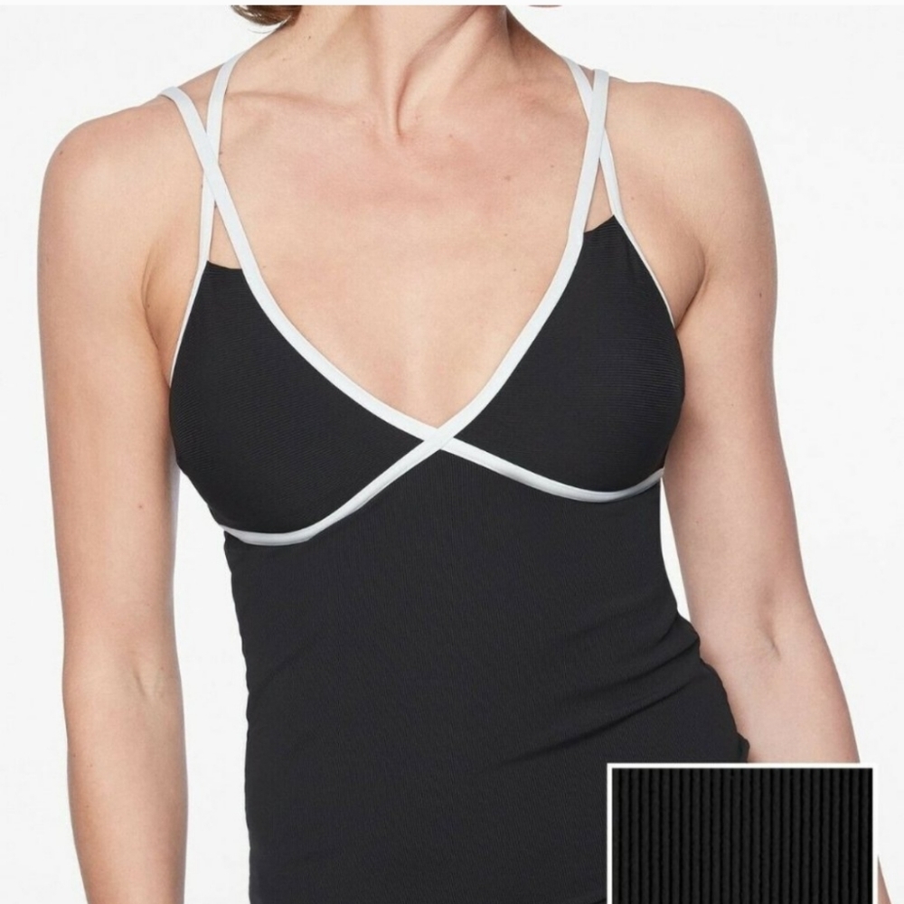 Athleta Black and White One Piece Swimsuit Sleek Design nwot